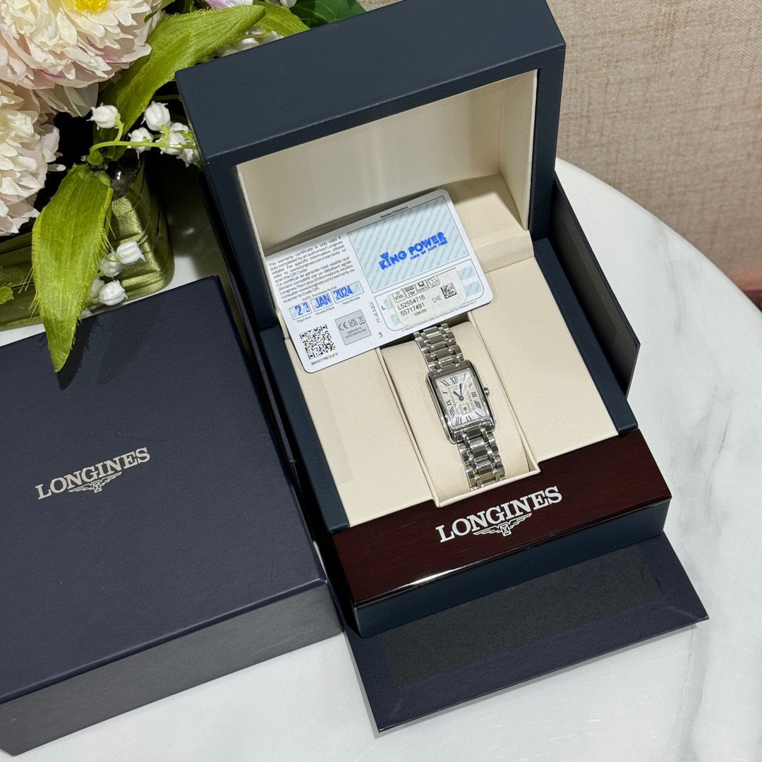 99新 Longines/浪琴 黛绰维纳 L52554716钢带女表/货号2416714