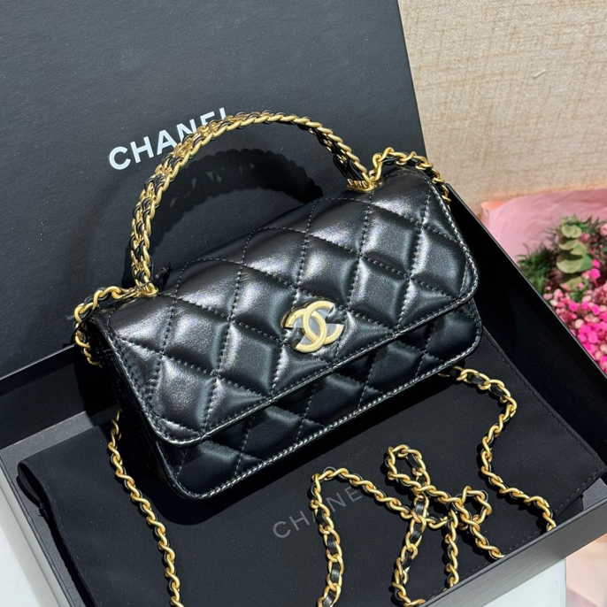 99新 Chanel/香奈儿 / 黑金mini woc手柄链条包/货号2413316
