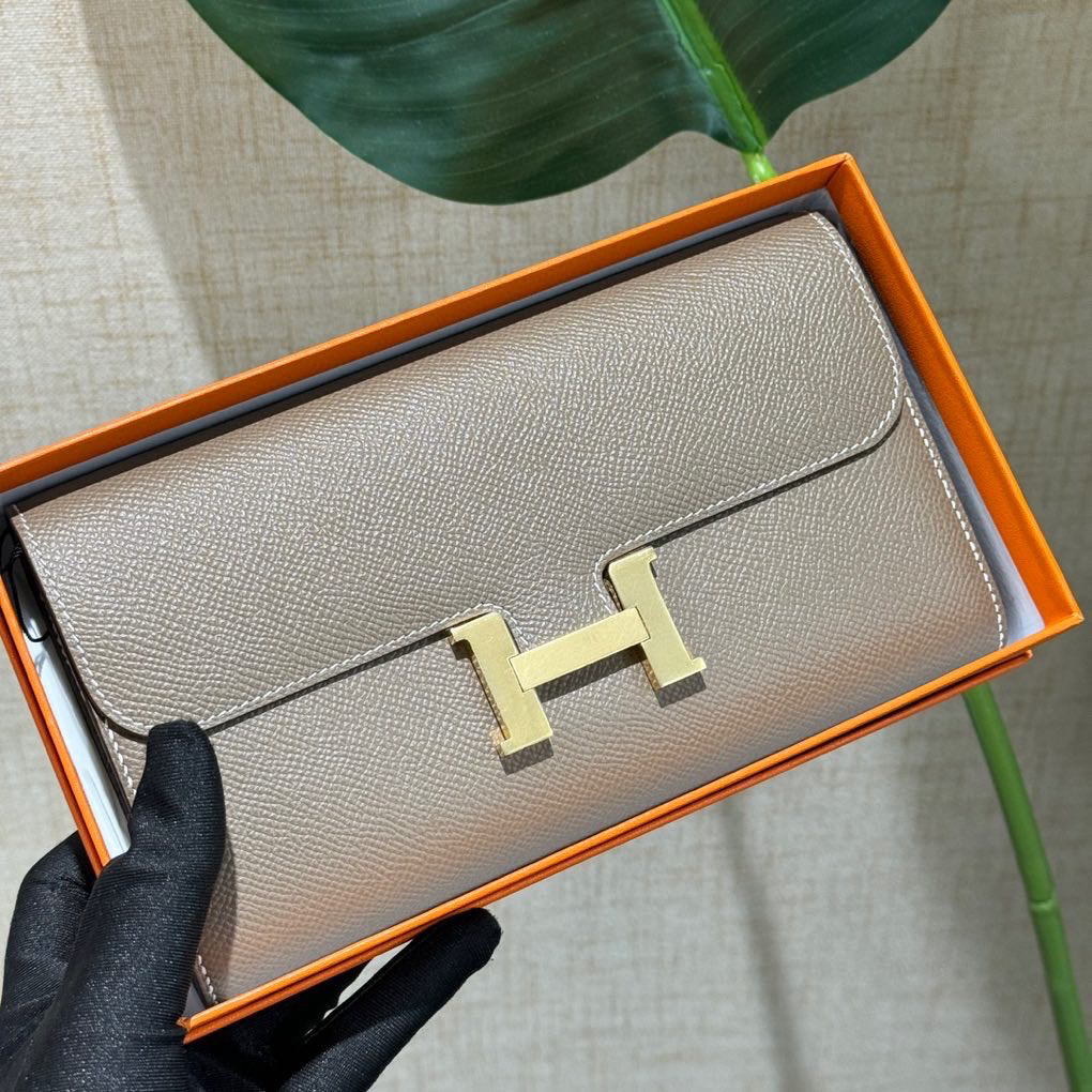 99新 Hermes/爱马仕 货号2413510 /康康togo 大象灰金扣钱包 