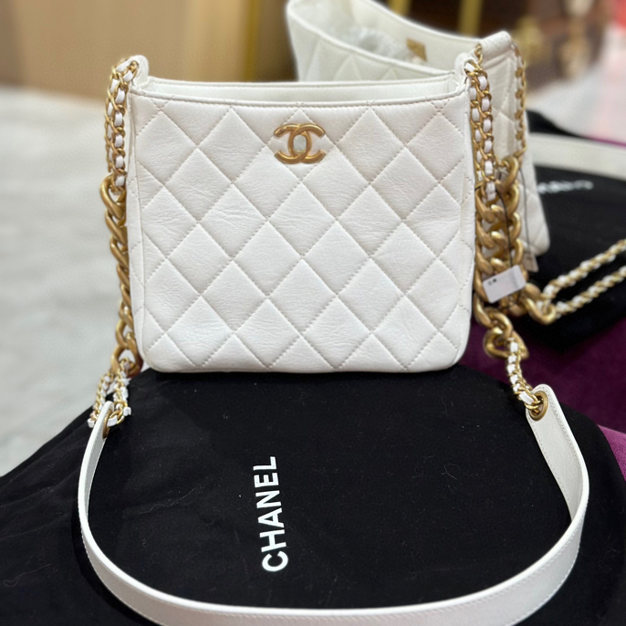 95新 Chanel/香奈儿 白色hobo嬉皮包 芯