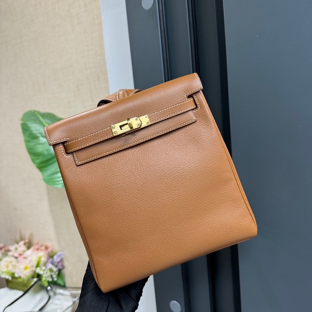 99新 Hermes/爱马仕 kelly ado 金金双肩包 /货号2416139