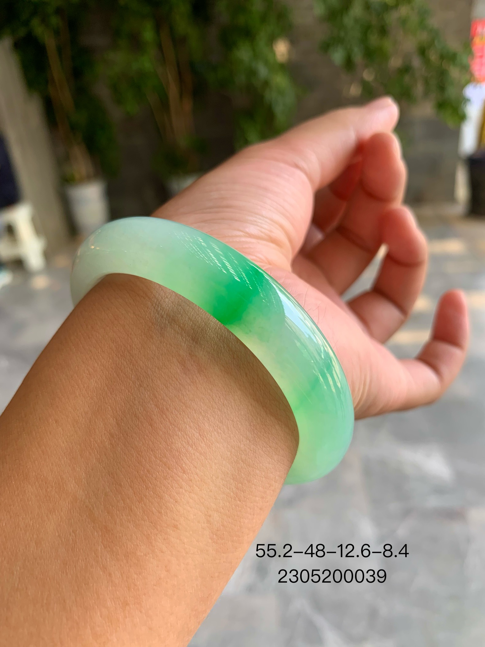 品瑞珠宝缅甸天然翡翠贵妃冰胶阳绿飘花肉质细腻老坑料