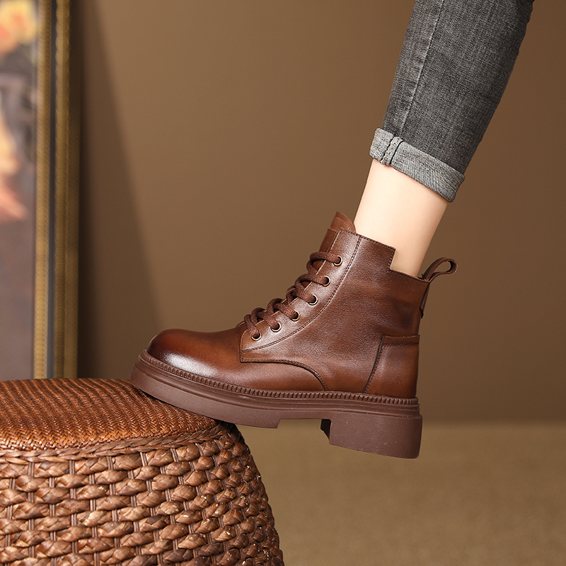 【翔子女鞋】2024年秋冬新款英伦风时尚百搭复古粗跟圆头厚底马丁靴