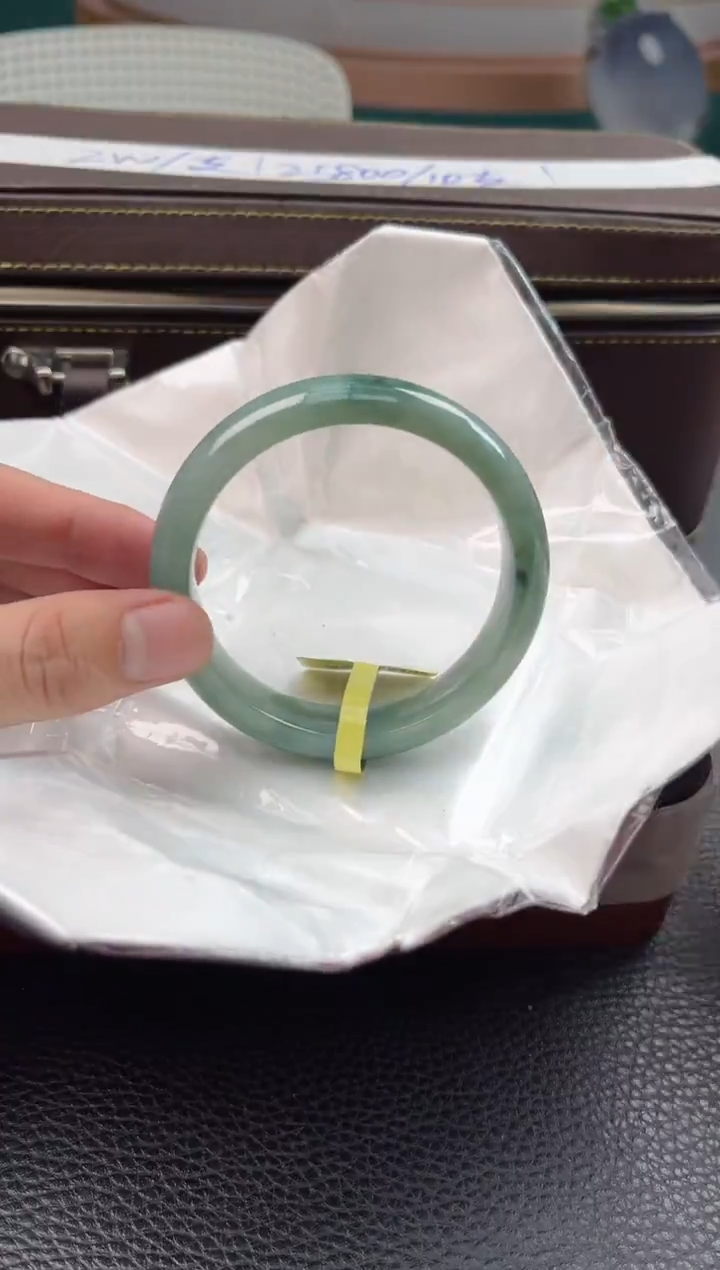 【闪购商品】翡翠手镯未镶嵌5