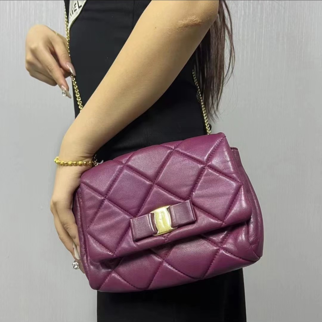 95新 FERRAGAMO/菲拉格慕 莉哥精选/单肩包/无工价/斜跨0529