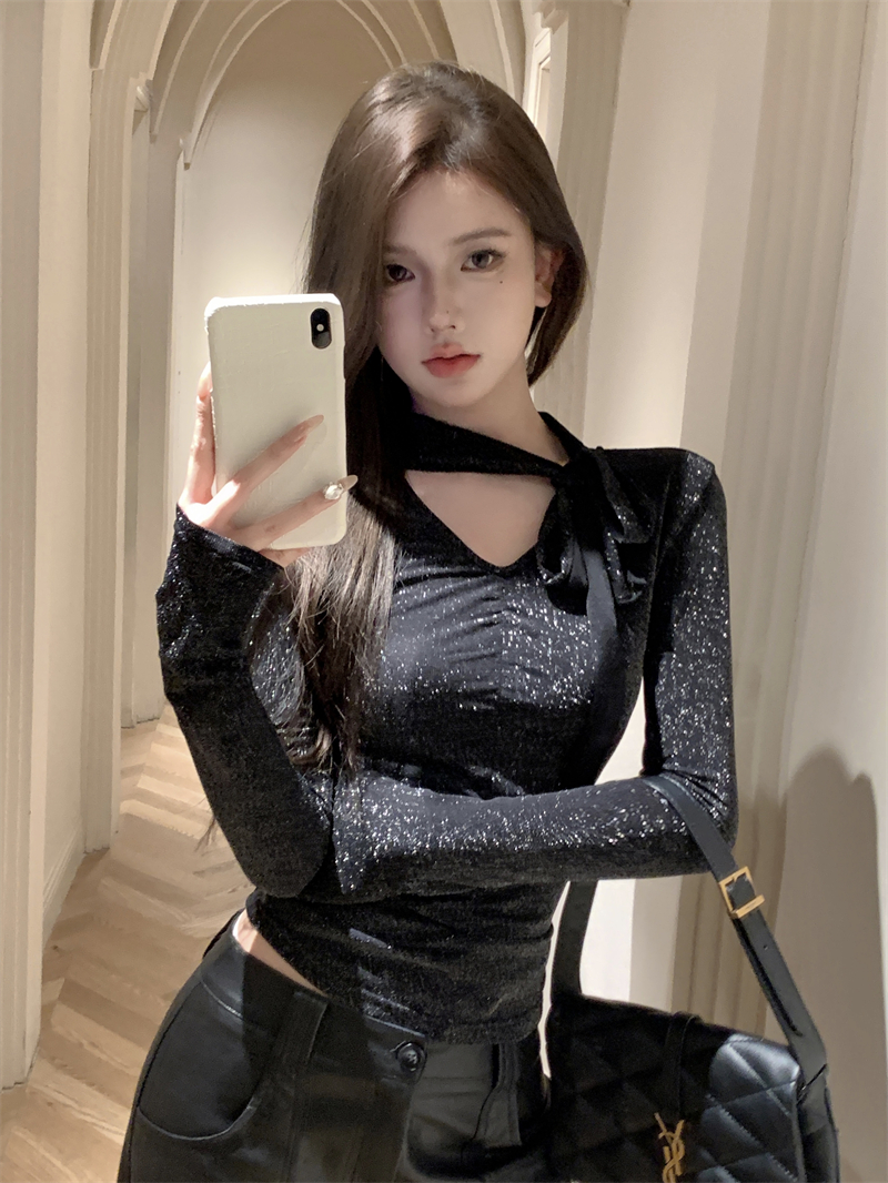 网纱拼接植绒蝴蝶打底衫长袖v领T恤女秋冬修身褶皱内搭亮闪闪上衣