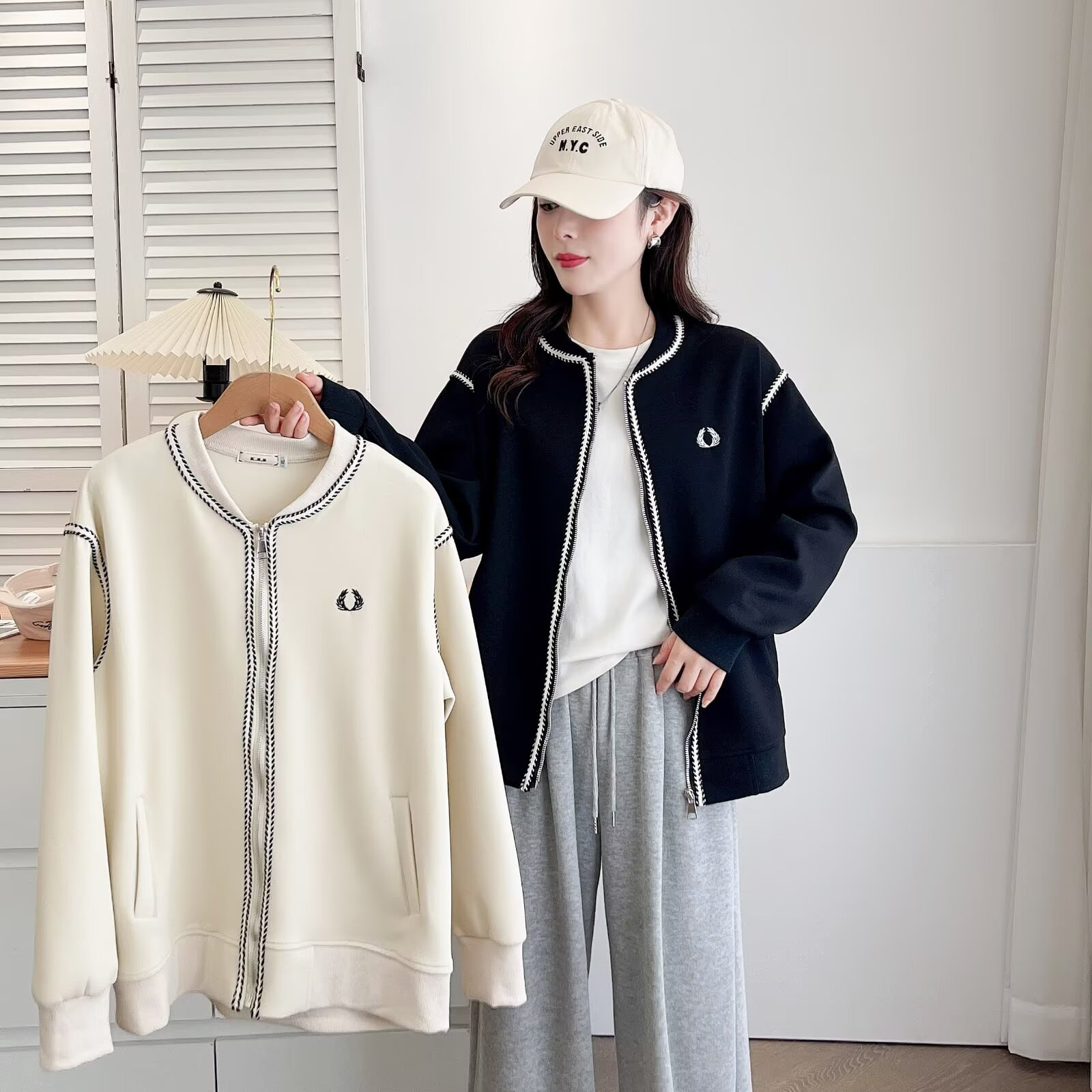 2024秋季复古黑色棒球服外套女宽松小香风小众设计感夹克上衣200