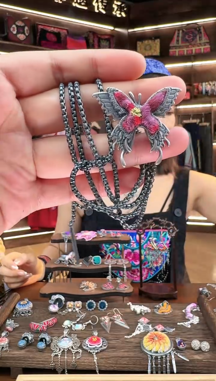 【闪购商品】织绣48编号闪购苗银项链