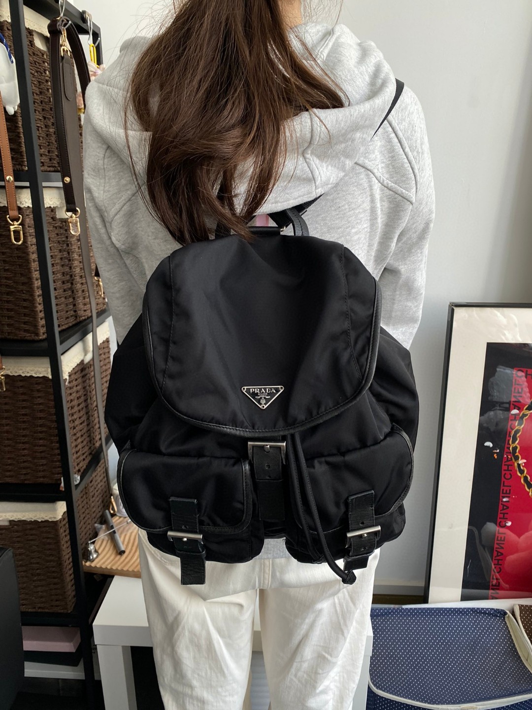 95新 Prada/普拉达 黑色拼皮大号双肩包(30cm)/Y103
