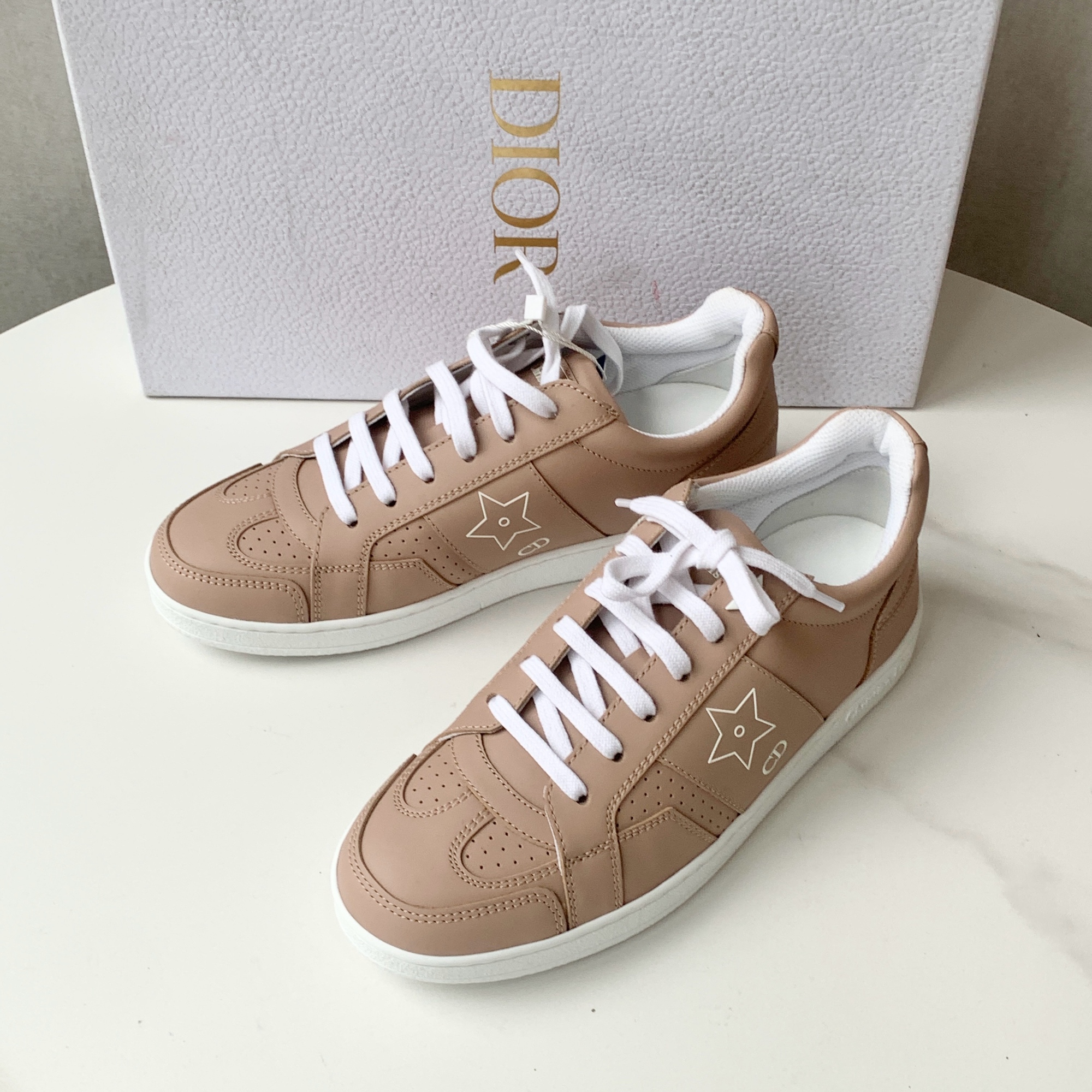 95新 DIOR/迪奥 95新 迪奥 安洁利严选/XK0113361 板鞋