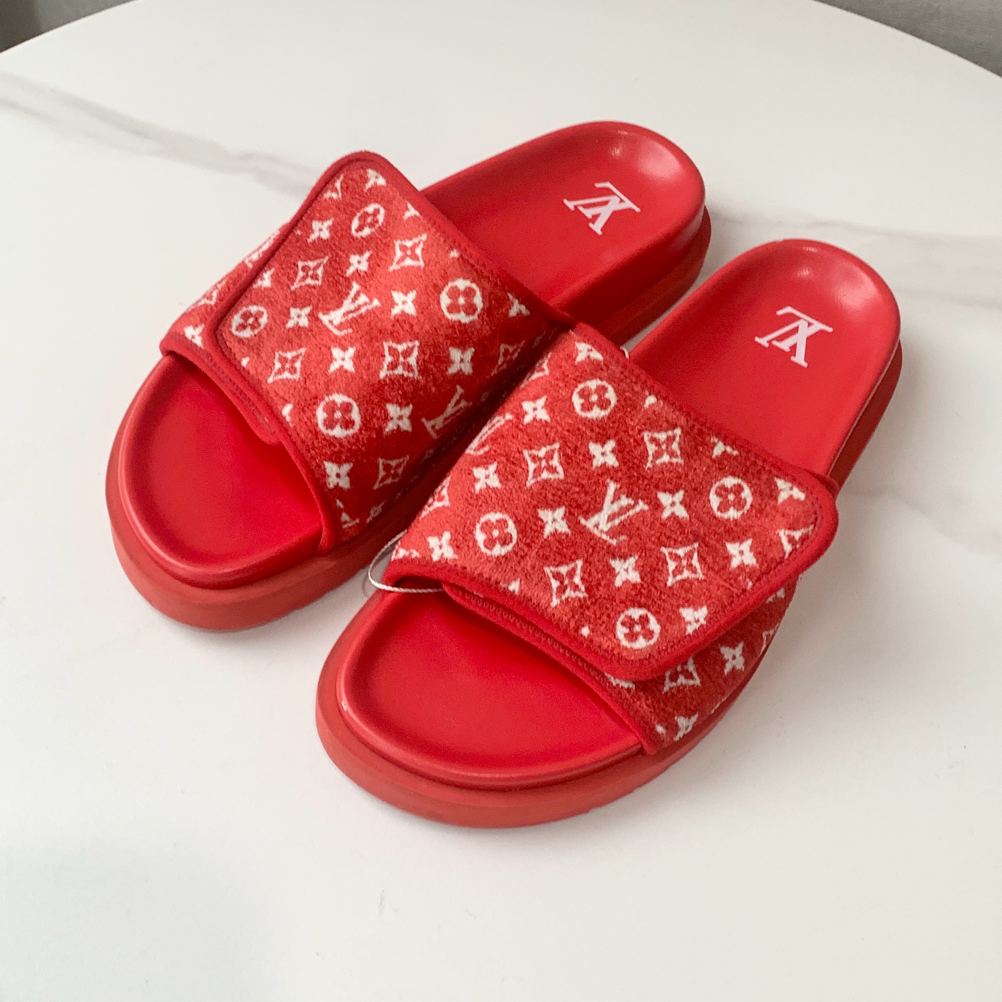 95新 LouisVuitton/路易威登 安洁利严选/XK0110895 凉鞋