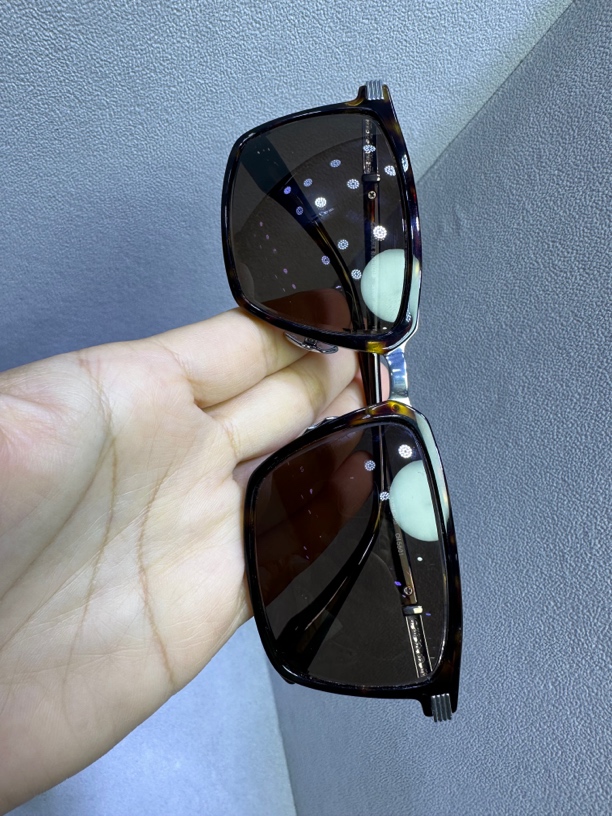 纯钛板材800湾茶色天然石头镜