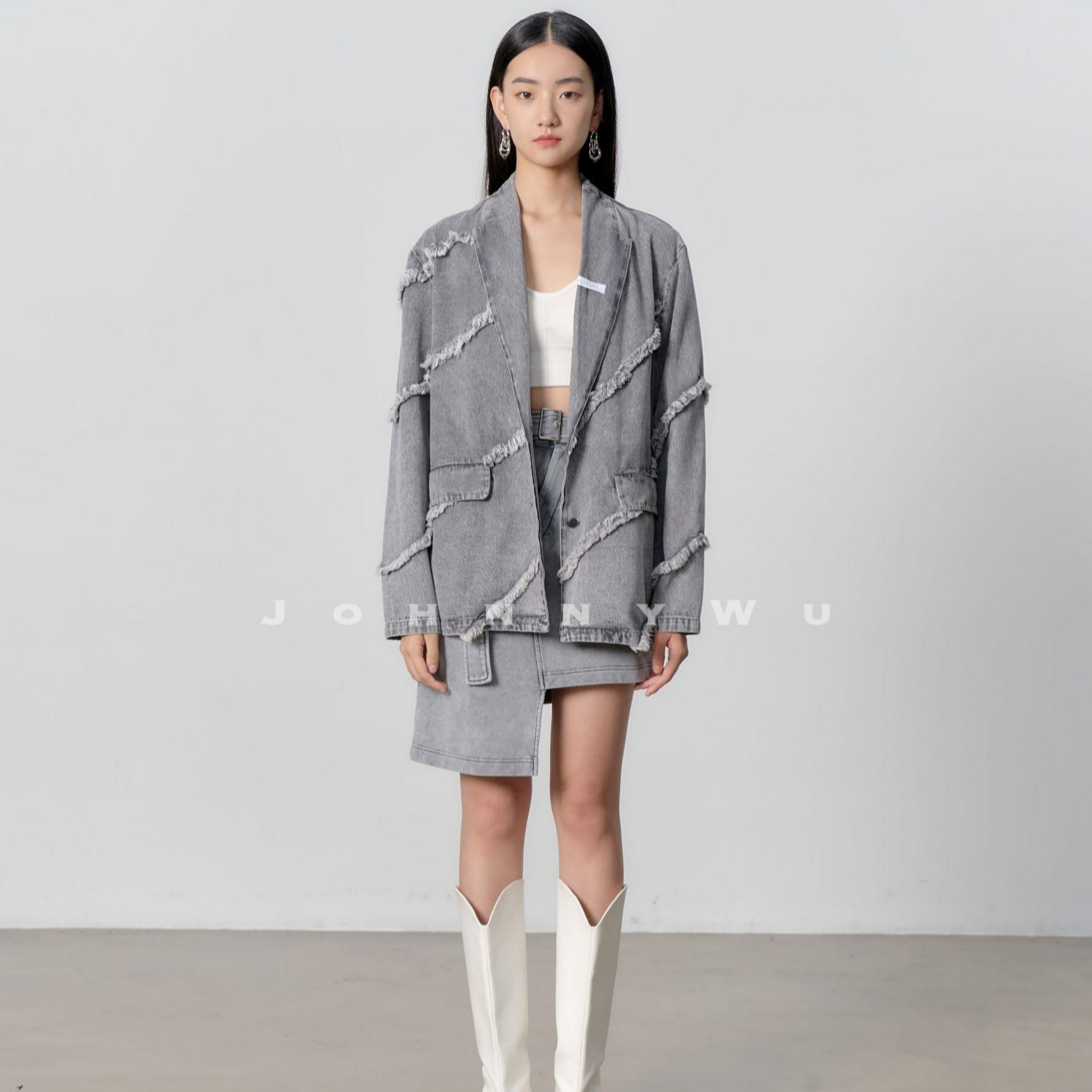 JOHNNYWU雪花灰翻领毛边翻袋廓形休闲牛仔外套