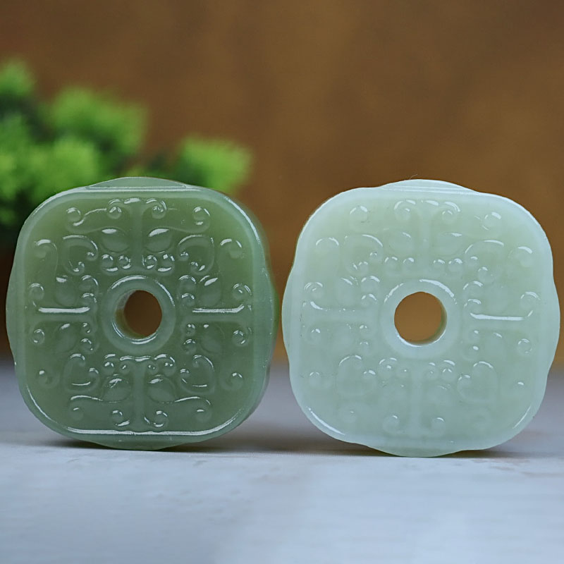 和田玉平安扣男女款青白玉四方守护吊坠兽头圆环挂件玉坠绿色精雕