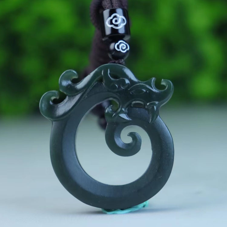 和田玉青玉龙牌玉吊坠仿古龙玉挂件龙行天下吊坠男女款玉器玉牌正