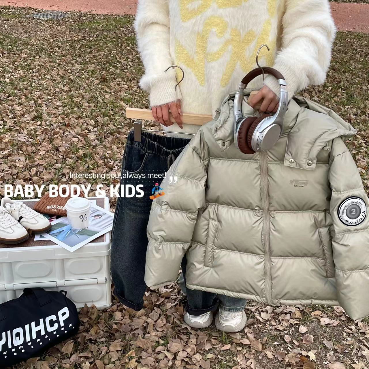 男童冬季灰色羽绒服新款男孩保暖白鸭绒冬装儿童加厚帅气连帽外套