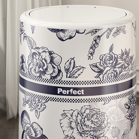 蓝白垃圾桶，各种花色