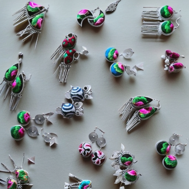 铁合金布艺耳饰 民族风手工刺绣耳环复古创意非遗文化伴手礼