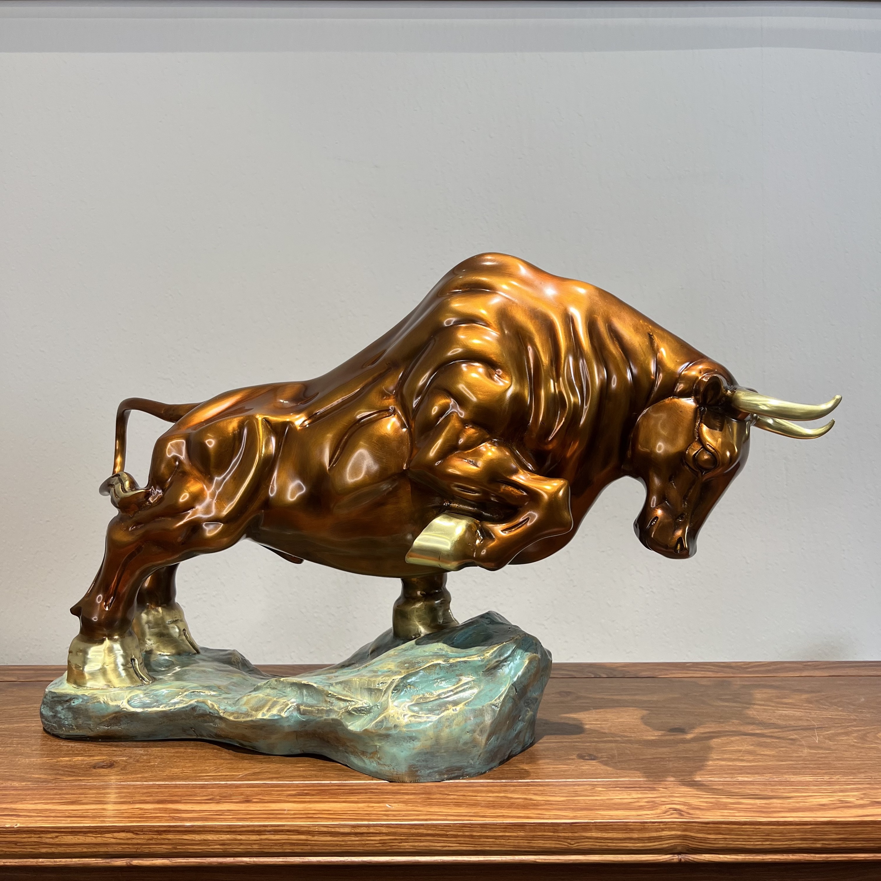 全铜摆件摆设雕塑《奋进牛》牛气冲天办公室摆件家居高端工艺品装饰