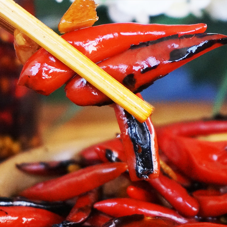 傣婆婆云南德宏特产400g手工火烧辣椒泡小米辣椒炭烤辣子酱泡椒