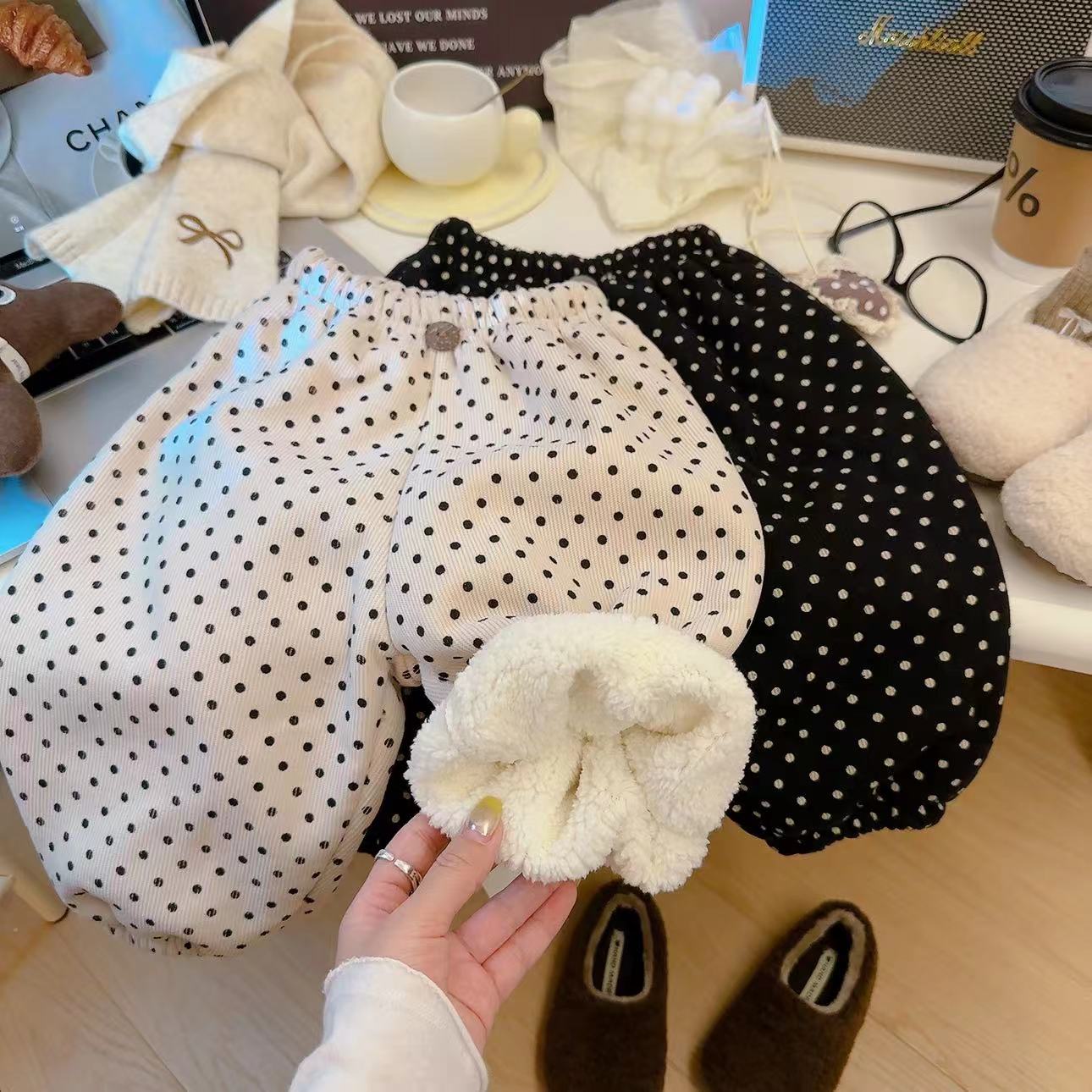 女孩冬季加绒加厚韩系波点灯芯绒萝卜裤2025冬装新款美拉德休闲裤