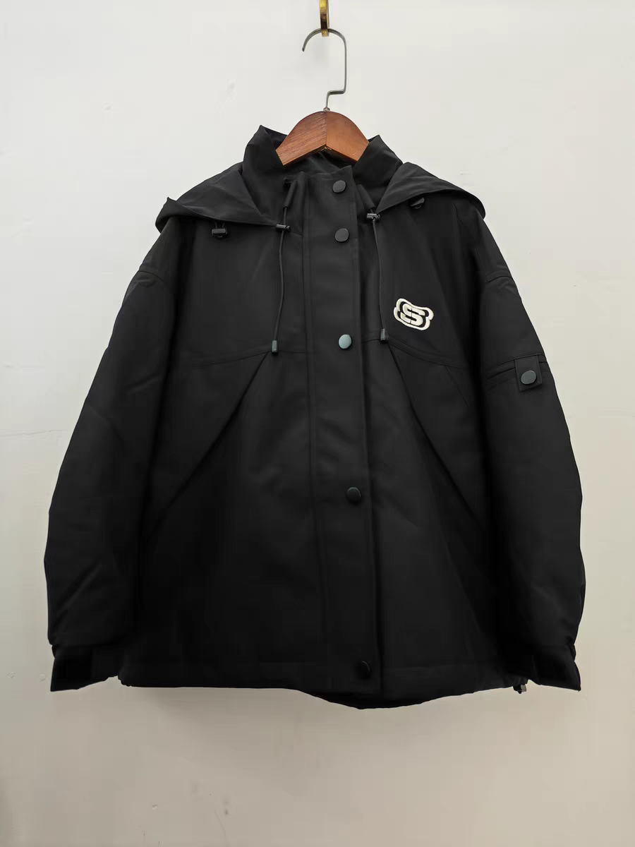 品牌童装儿童韩版夹棉外套2024冬款中大童连帽时尚冲锋衣