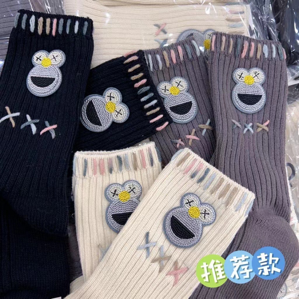 复古袜子秋冬新款高颜值卡通小青蛙中筒袜美式外穿长袜百搭女款袜