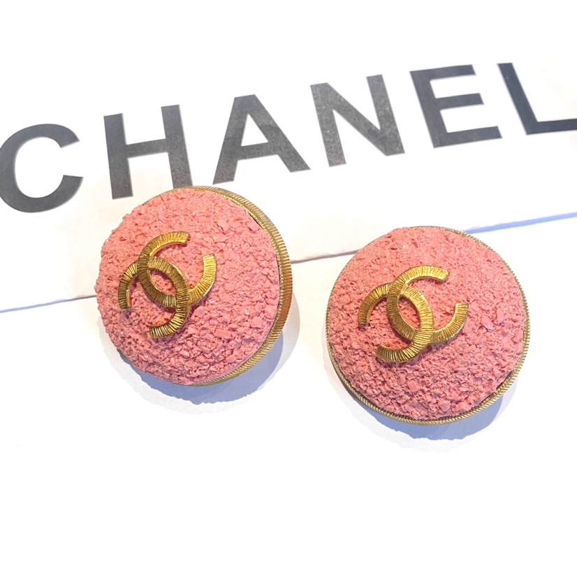 95新 Chanel/香奈儿 中古粉色熔岩蛋糕系列耳夹/MJ410154