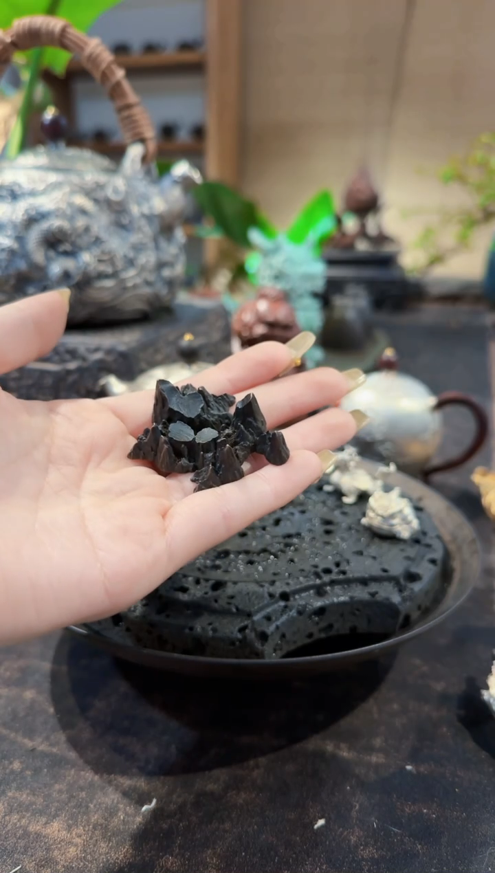 【闪购商品】紫铜山峰底座