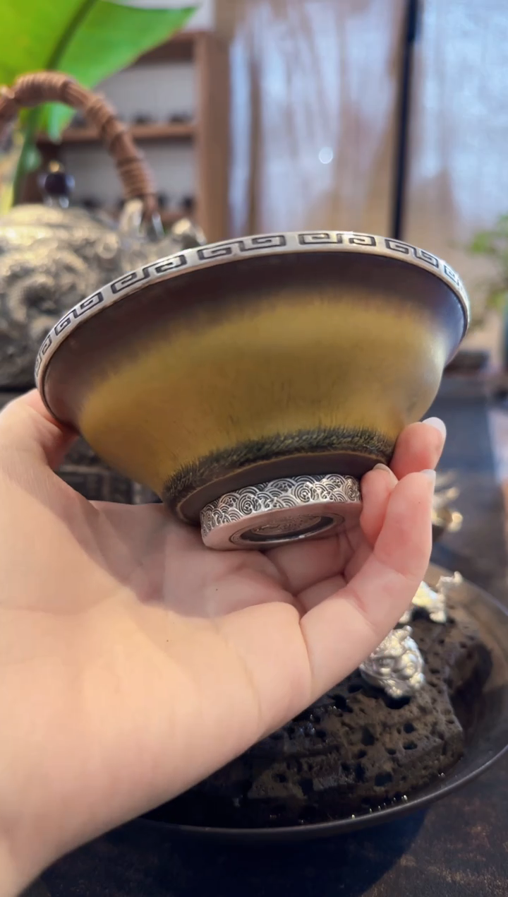 【闪购商品】足银蛇杯