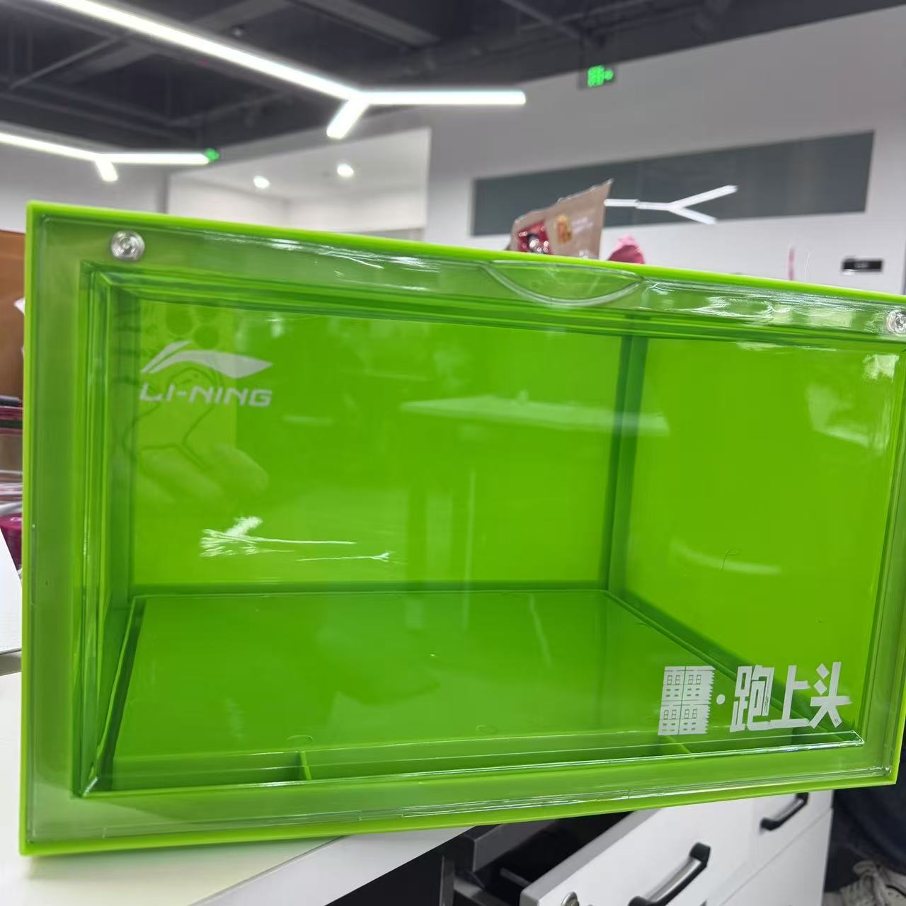 【赠品】李宁䨻 跑上头鞋盒APMT015-1