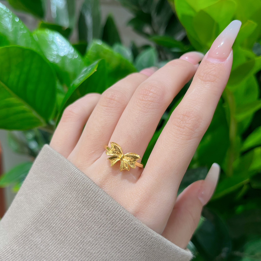 [抖音质检 现货]黄金蝴蝶结戒指在逃公主小版足金999活口可调节