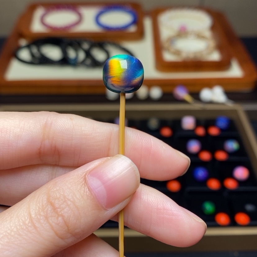 【闪购商品】欧泊树脂制品潘*乐