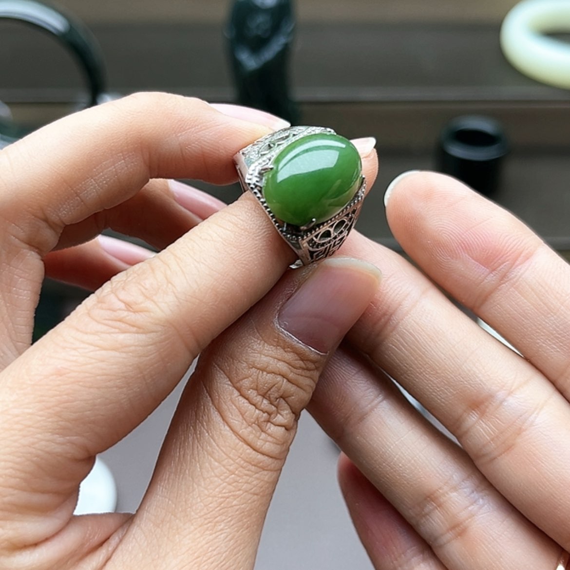 【闪购商品】和田玉挂件合金