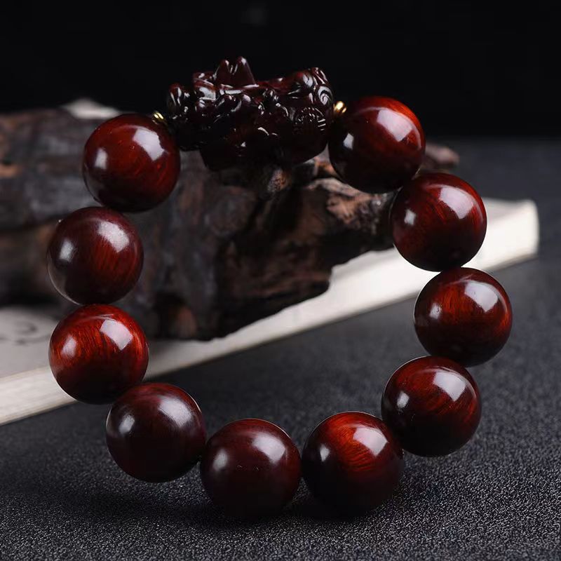 非洲紫檀高油高密沉水级20mm搭配貔貅文玩手串