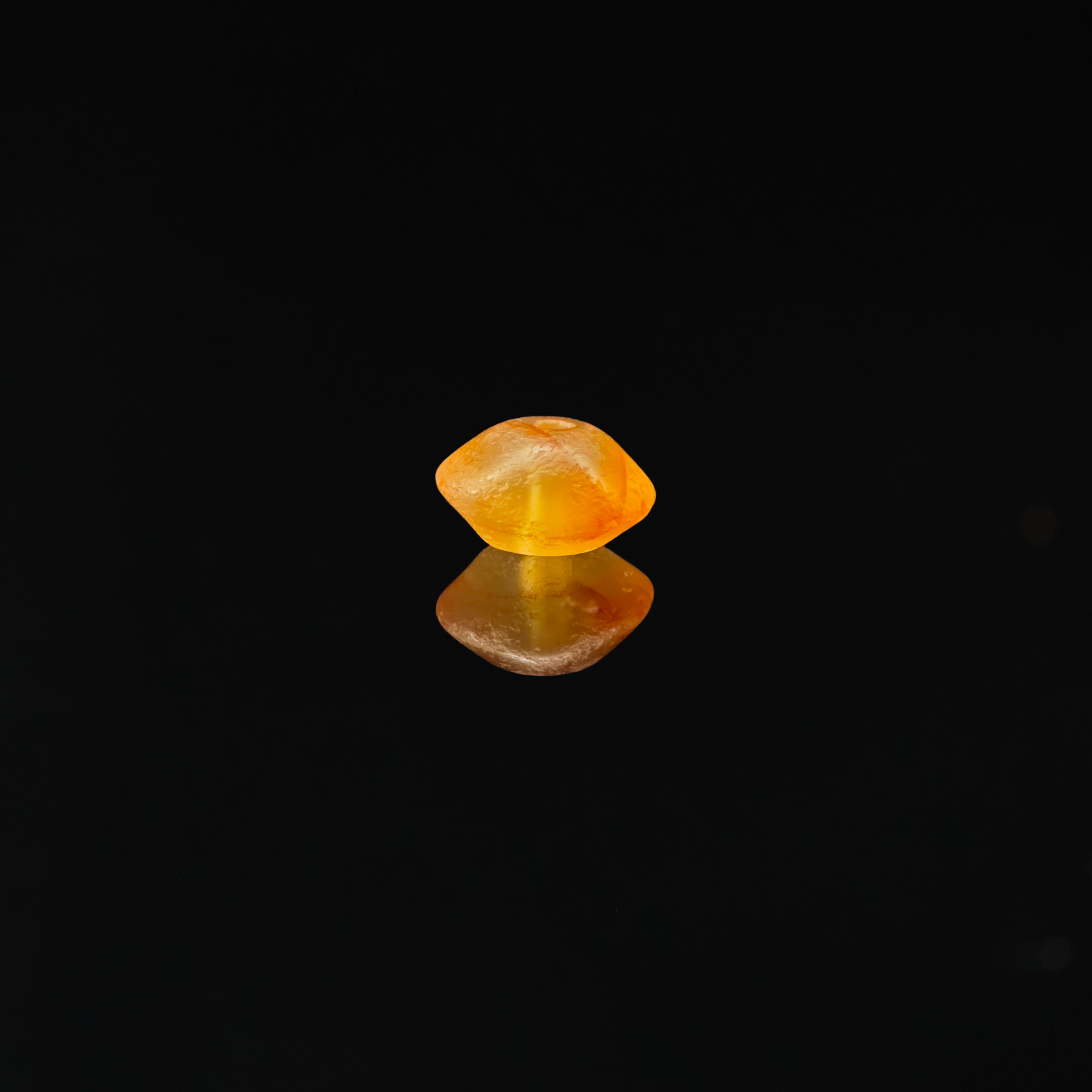 玛瑙  橙色飞碟珠 单颗价