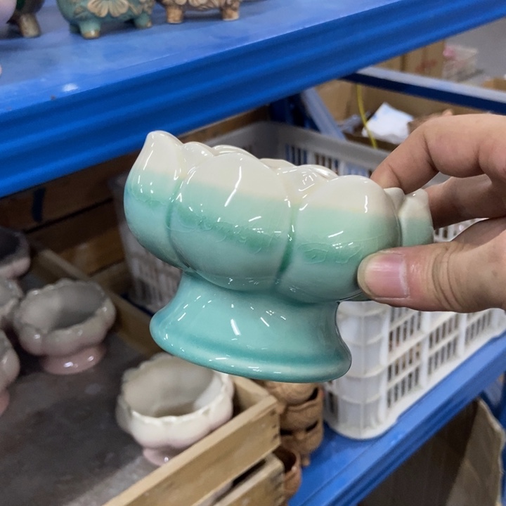 陶瓷满9.9包邮发货11*8绿