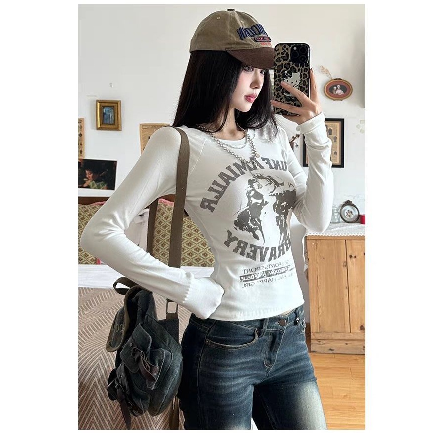 美式字母印花长袖T恤女春秋小众修身显瘦打底衫辣妹内搭别致上衣