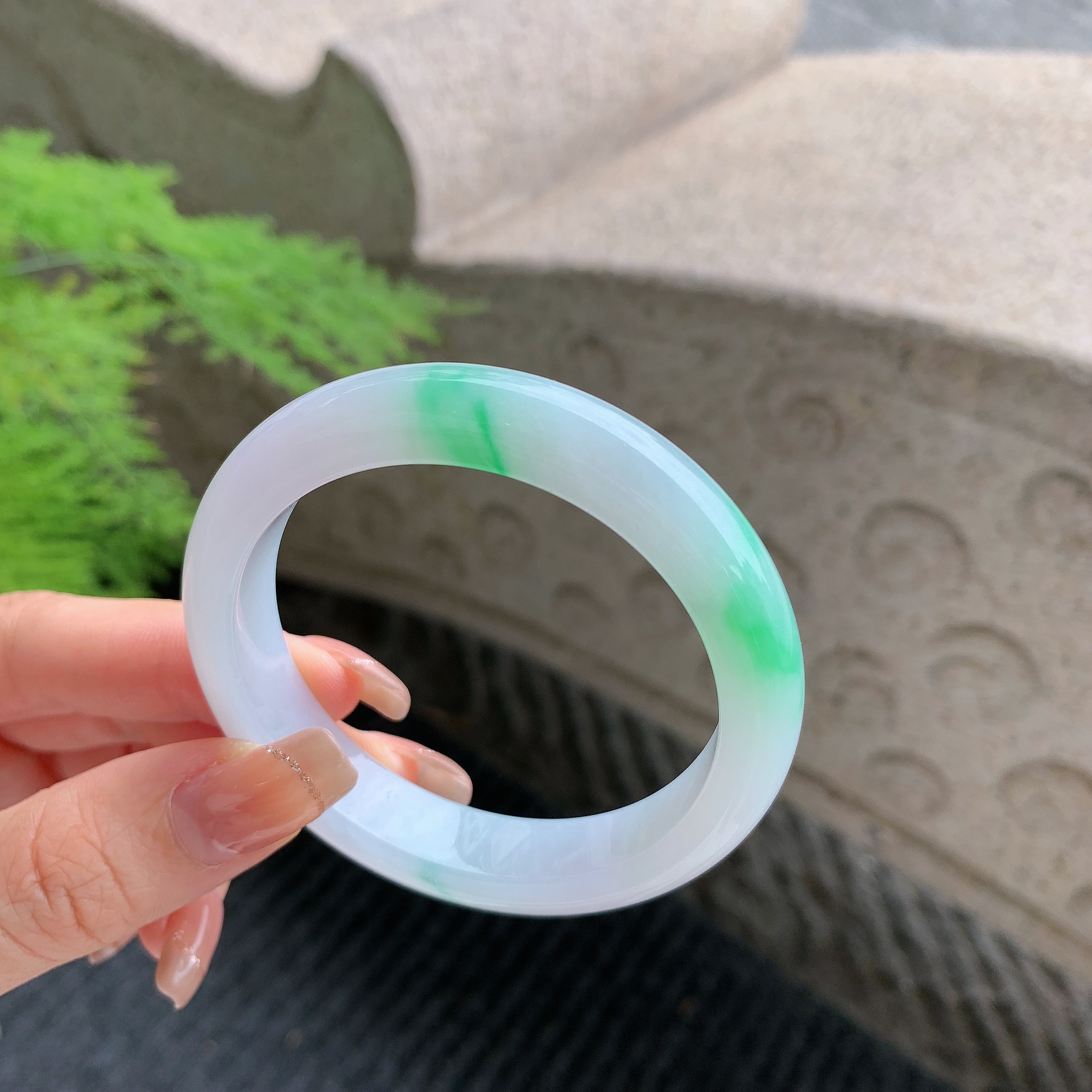 54圈口阳春白雪自然光实物实拍天然缅甸翡翠A货