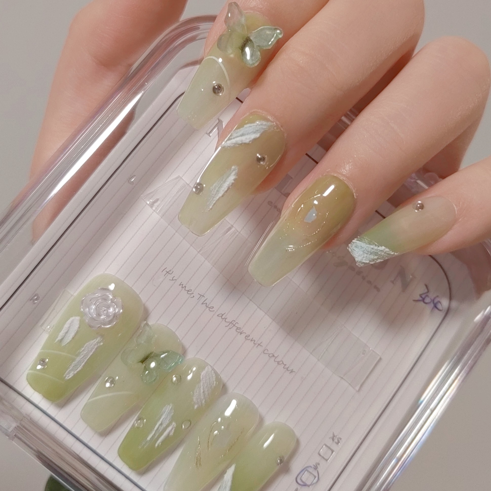 茹茹手工甲304#中长款绿野仙踪穿戴美甲