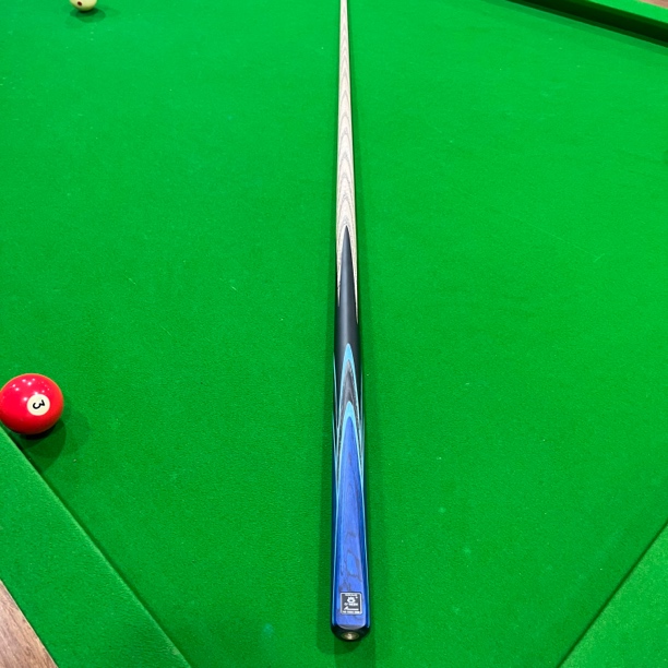 奥秘枪手通体台球杆