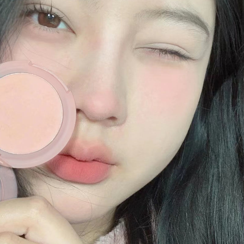 裸杏仁烤奶色日杂微醺感眼下腮红温柔嫩杏色胭脂肿泡眼眼影打底