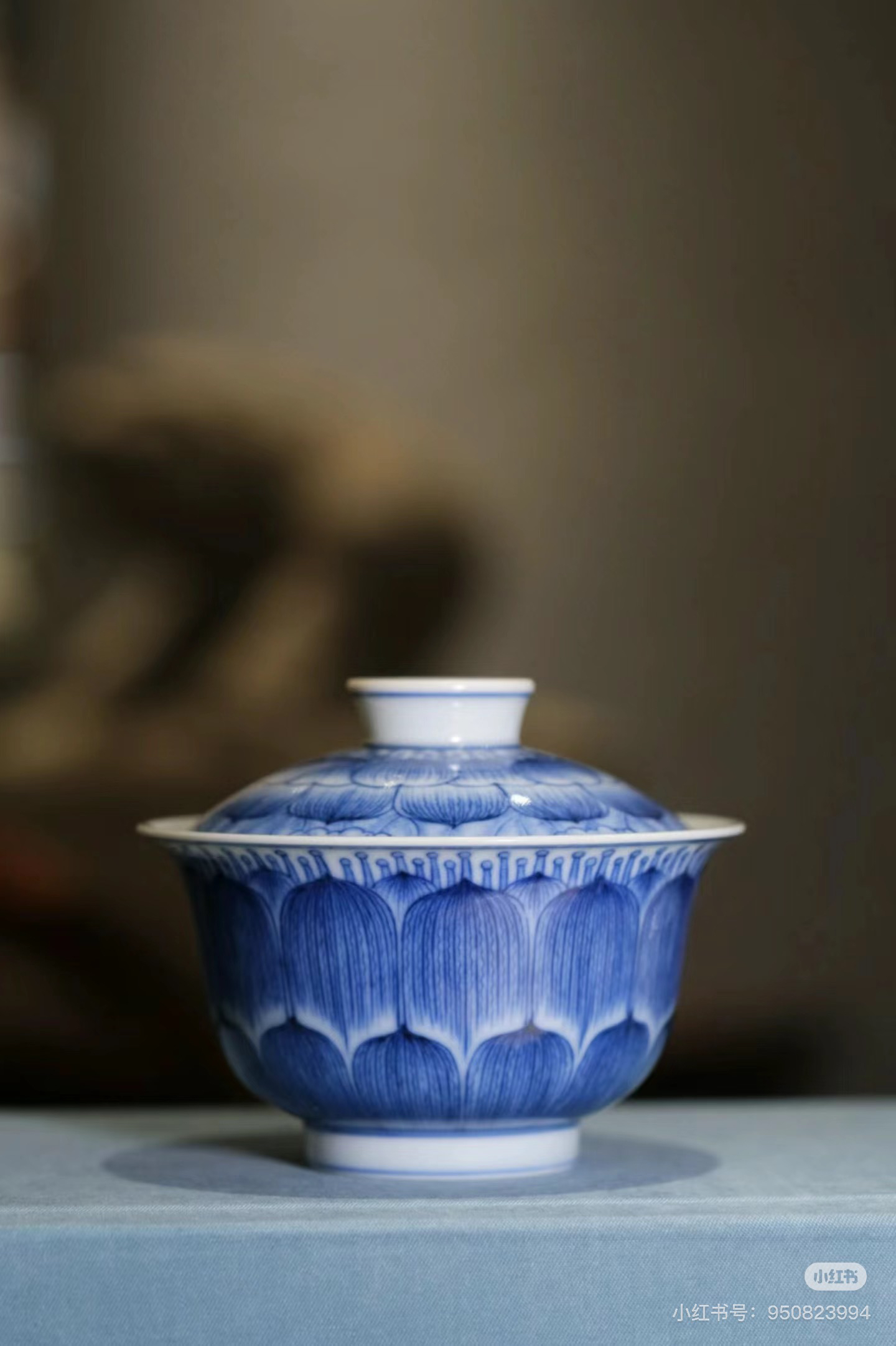 清本源内膜印双龙蓝上蓝佛莲盖碗