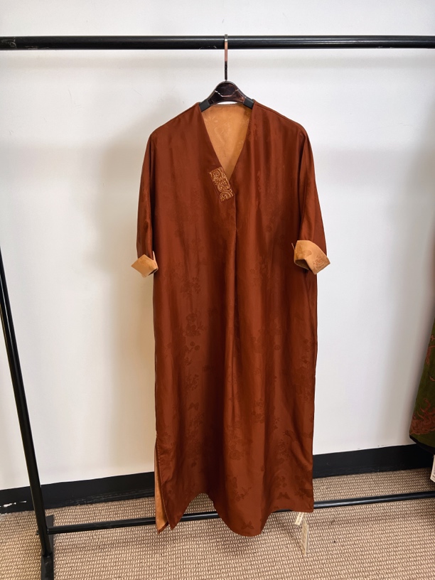 2024秋冬新款香云纱100桑蚕丝红云纱花萝新中式连衣裙