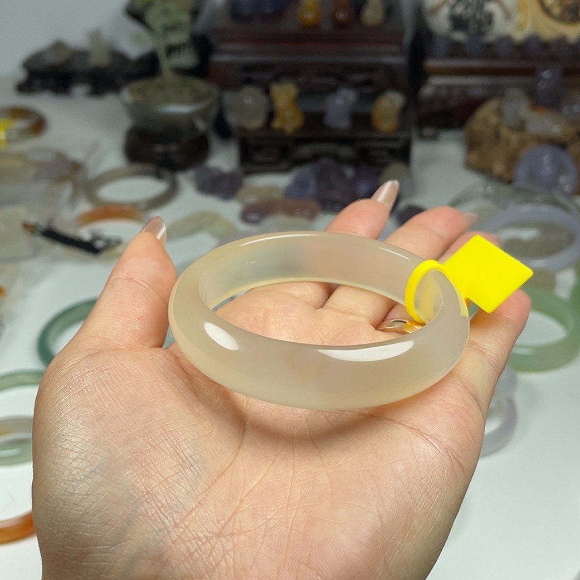 【闪购商品】玛瑙手镯未镶嵌