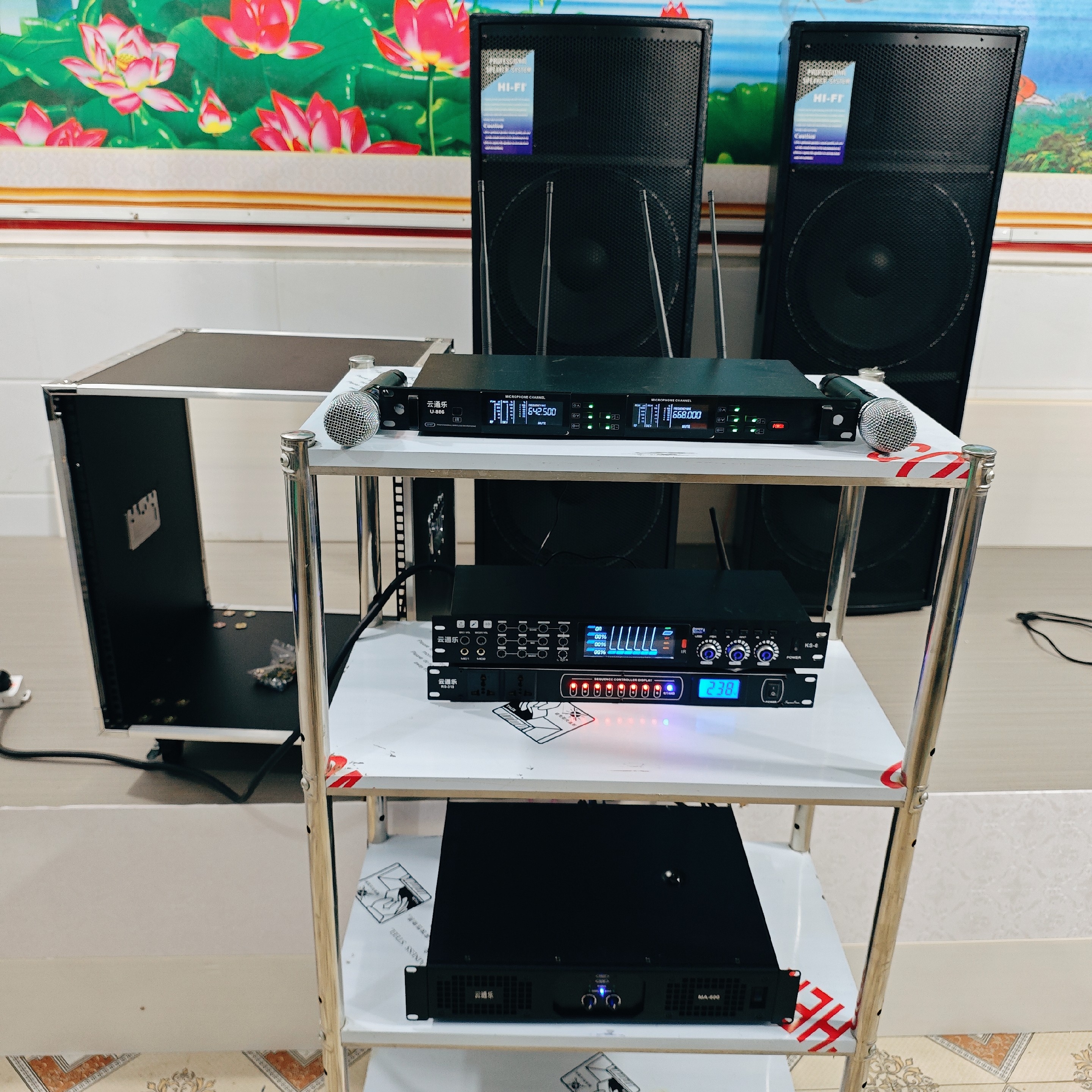 专业六件套，双15寸音箱，注意不含货架，带机柜