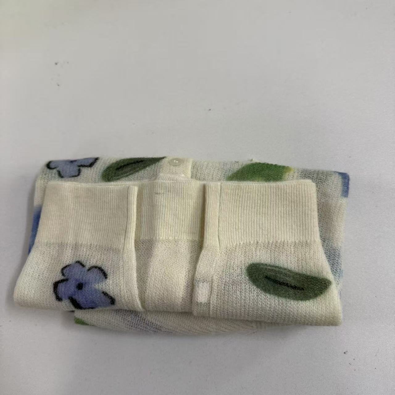 女士小蓝花针织开衫羊驼毛