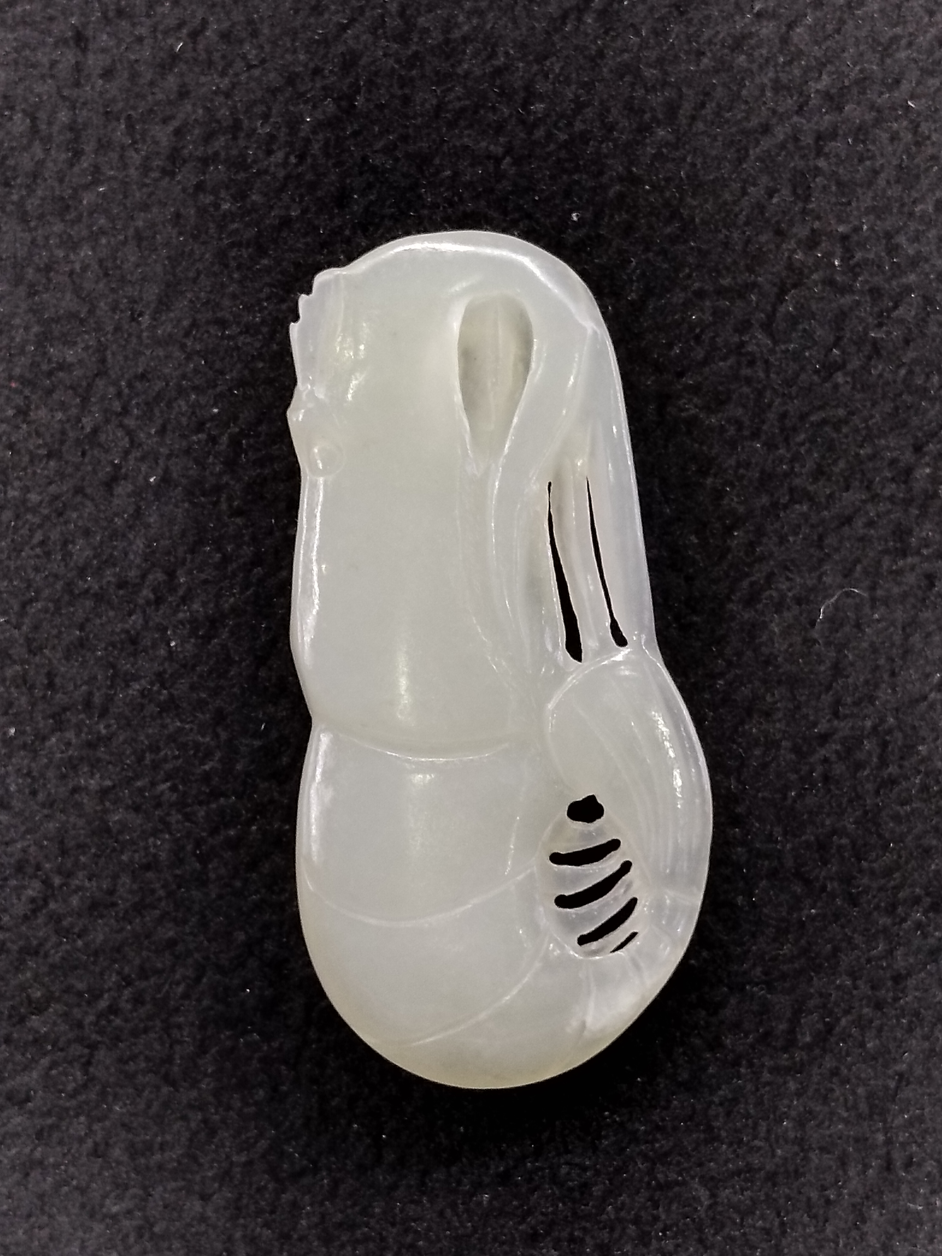 精品和田玉白玉弯弯顺虾挂件