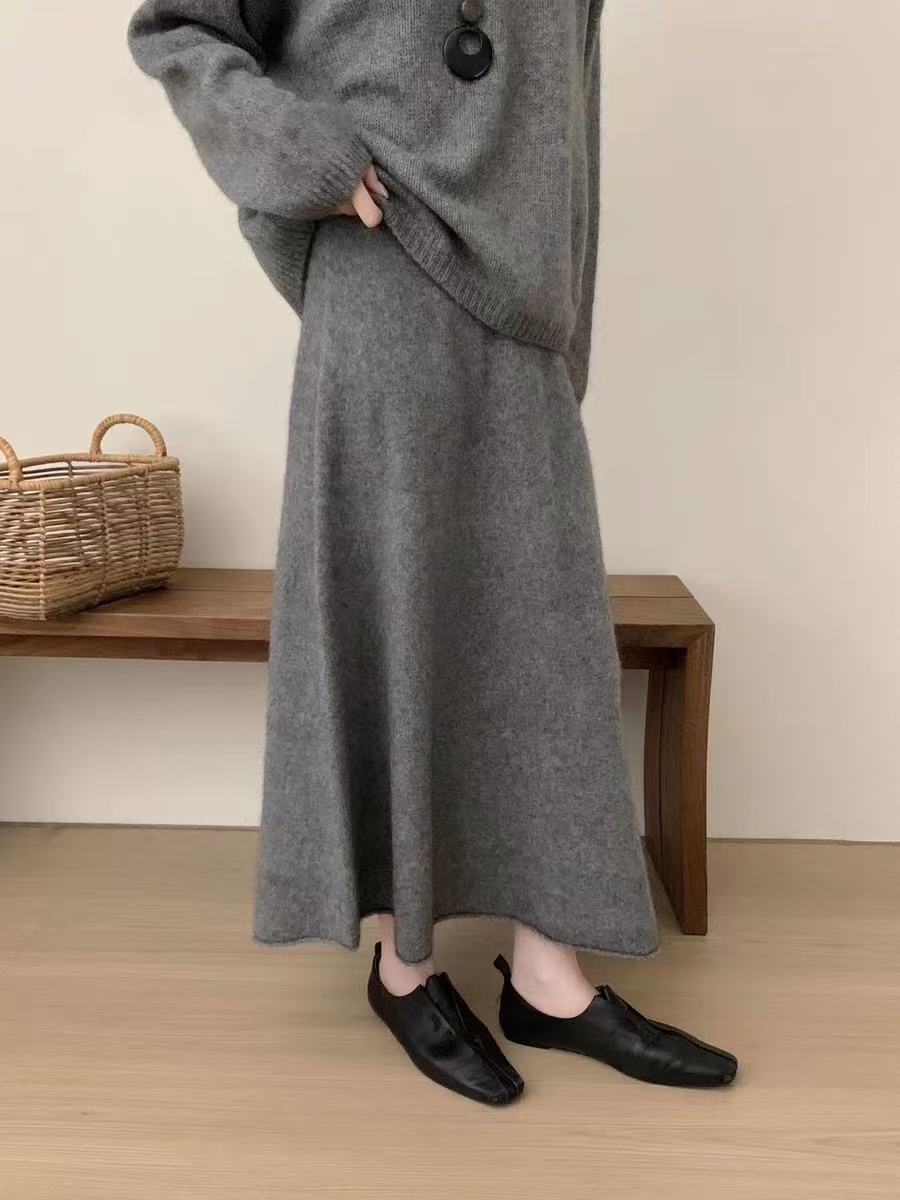 半身裙暖冬A字纯色松紧腰裙子秋冬宽松时尚气质显瘦
