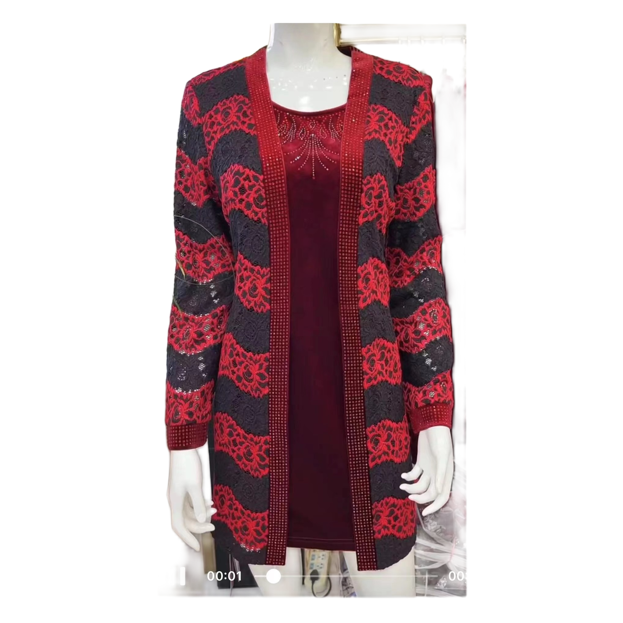 促销款秋季显瘦透气修身打底百搭喜妈妈连衣裙